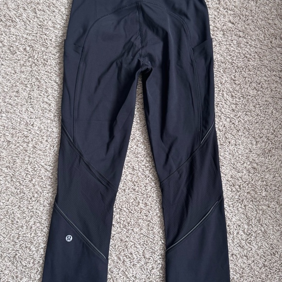 lululemon athletica Pants - The Lululemon Run Off Route Mid-Rise Crop 21"